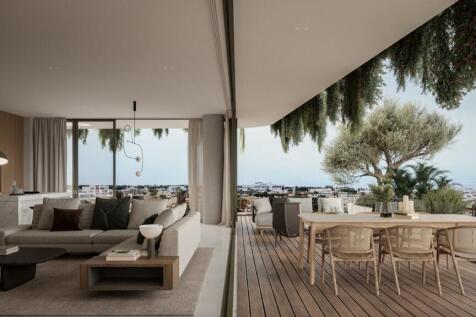 3_Bedroom_Balcony_Sp