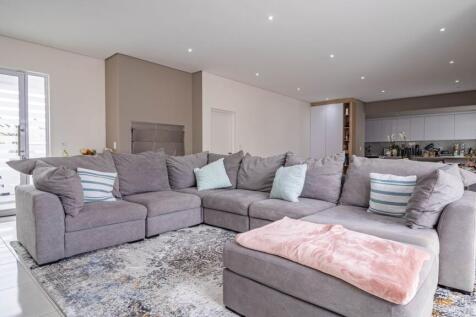 Property Image 83
