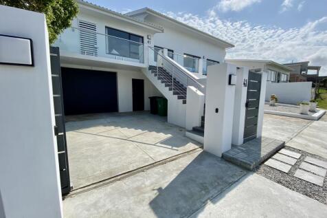 View from front &#61; stairs to front door