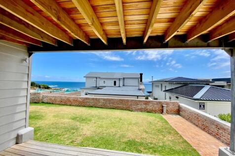 Deck on ground level