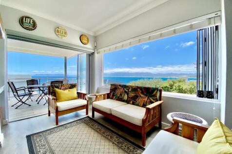 Braai room with build in braai on left