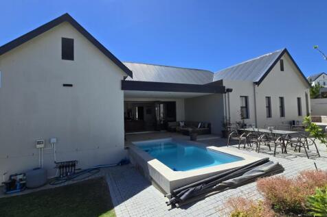 BACK OF HOUSE