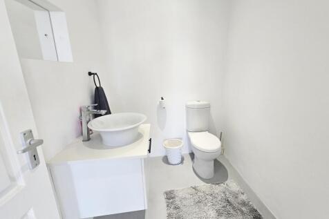 Guest toilet