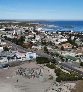 Overstrand Day Hospital in progress