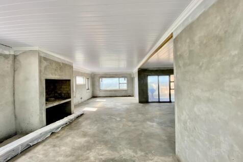 Kitchen lounge dining room