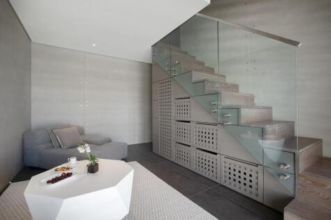 Zazen - Staircase Landing