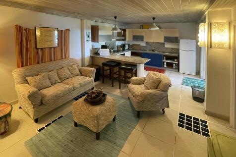 Atlantic Park - Living room