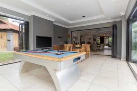 Entertainment Patio