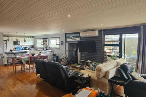 Open plan Living area