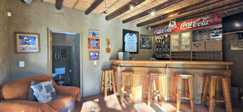 OUTSIDE ENTERTAINMENT ROOM