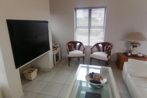 Built-in Brrai in Lounge