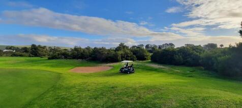 9 hole golf course