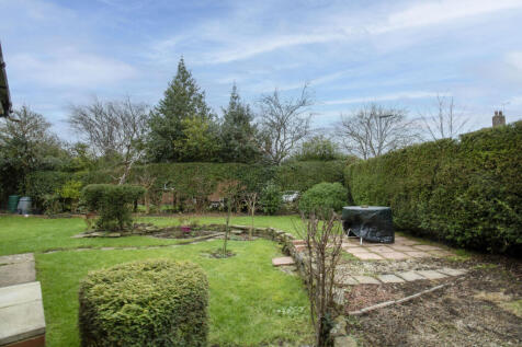 2 Broomhall Avenue, Rear Garden (18) copy 2