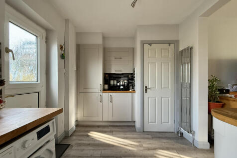 20251117_112626700_iOS