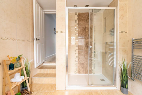bathroom.png