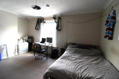 Bedroom.JPG