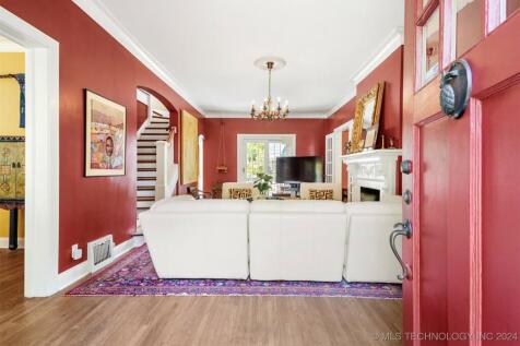 Property Image 4