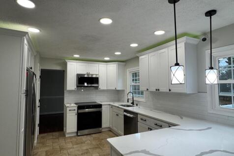 Property Image 100
