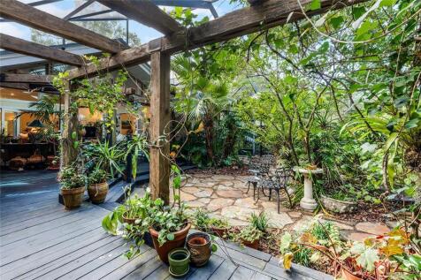 Property Image 31