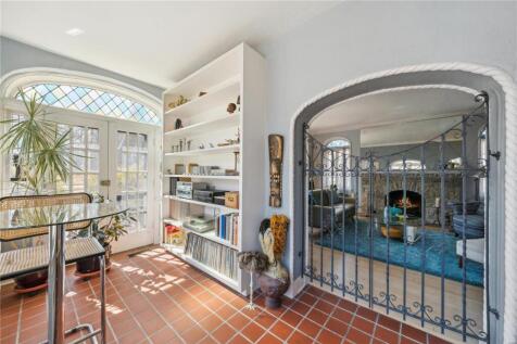 Property Image 14