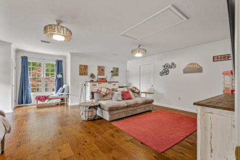 Property Image 62