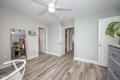 Property Image 66