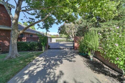 Property Image 87