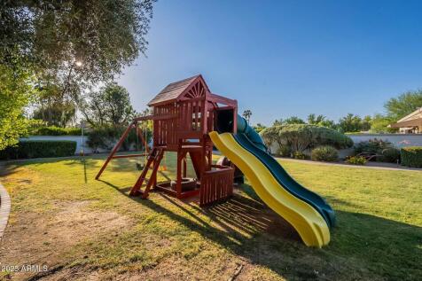 Property Image 100