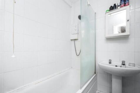 Bath/Showr Room