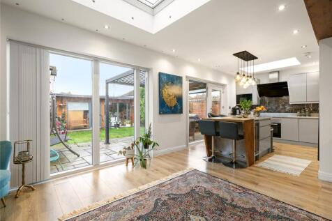 Kitchen/Family Area