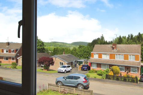 3 Bedroom Semi-Detached Property