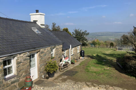 Cottage with 2 Acres