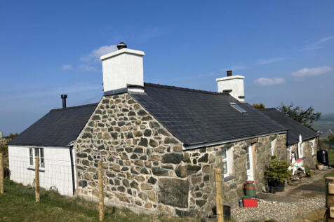 Cottage with 2 Acres