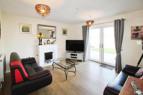 Modern Detached 3 Bedroom Bungalow