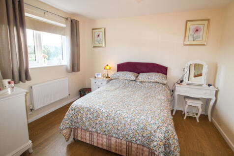 Modern Detached 3 Bedroom Bungalow