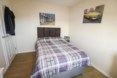 Modern Detached 3 Bedroom Bungalow