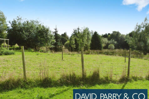 4 Bedroom Property with Land
