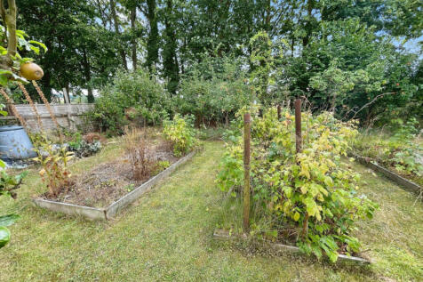 3 Bedroom Detached Bungalow