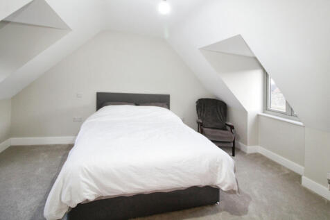 Generous Modern Detached Family Home