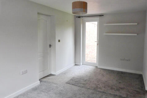 Detached 3 Bedroom House