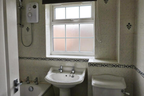 Detached 3 Bedroom House