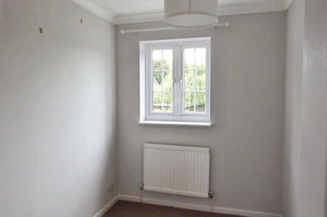 Detached 3 Bedroom House