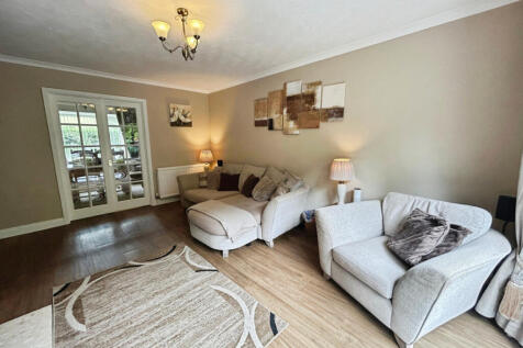 Detached Family House