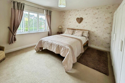 Detached Family House