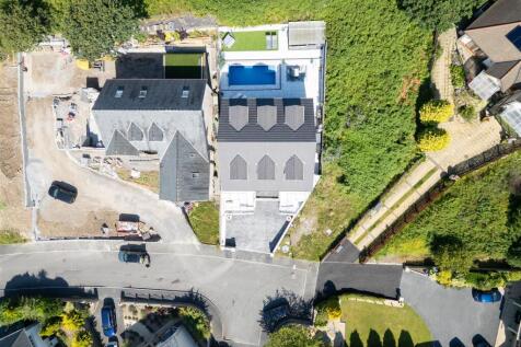 14 Coed Y Brynallt 06.jpg