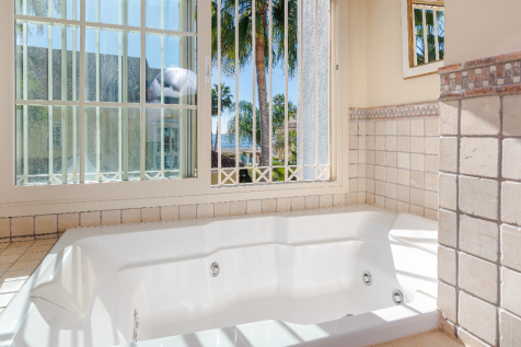 Master en-suite