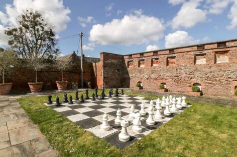 Garden Chess