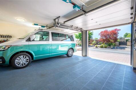 Double Garage