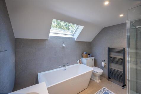Bedroom 1 Ensuite