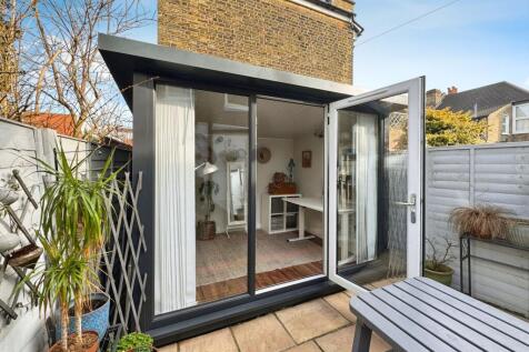 Property Image 25